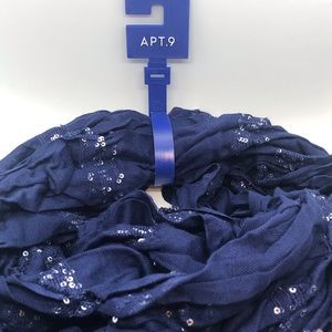 Dark blue loop scarf
